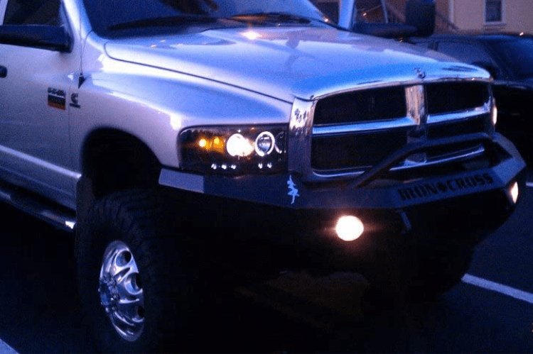 iron-cross-02-05-dodge-ram-1500-winch-front-bumper-with-push-bar-22-615-03_bumperonly_750x499_3