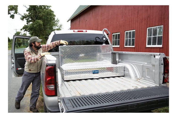 UWS TT-75-L-T-P Ford F250/F350/F450 Super Duty 75-Gallon L-Shaped Bright Aluminum Transfer Tank